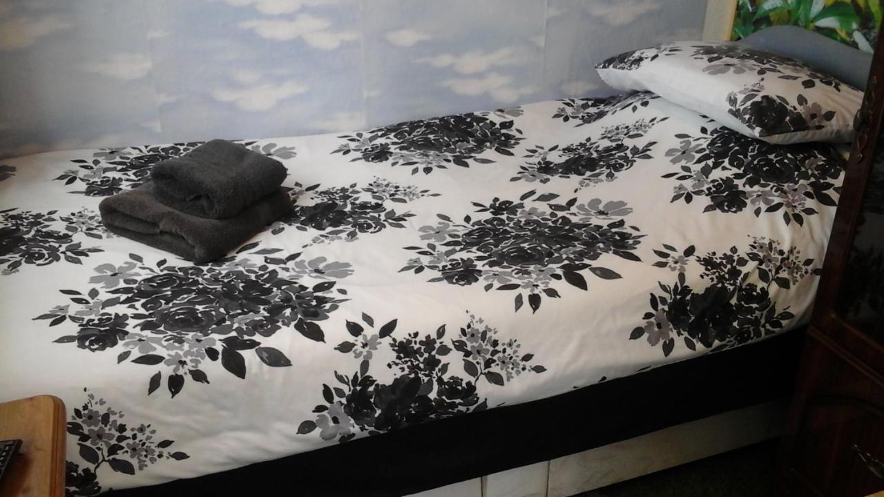 Elm House Accommodation Wisbech Bagian luar foto