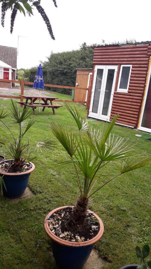 Elm House Accommodation Wisbech Bagian luar foto